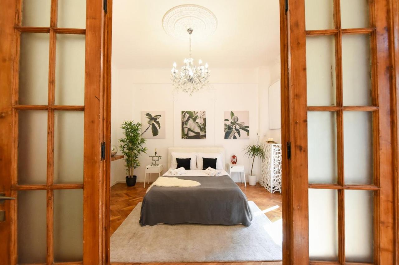 Love.Travel.Explore ♥️Apt W/ Balcony In Old Town Διαμέρισμα Βουκουρέστι Εξωτερικό φωτογραφία
