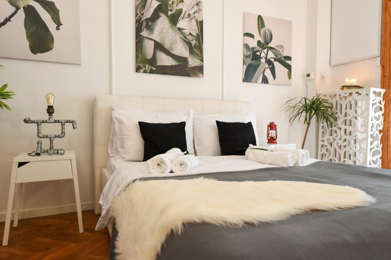 Love.Travel.Explore ♥️Apt W/ Balcony In Old Town Διαμέρισμα Βουκουρέστι Εξωτερικό φωτογραφία