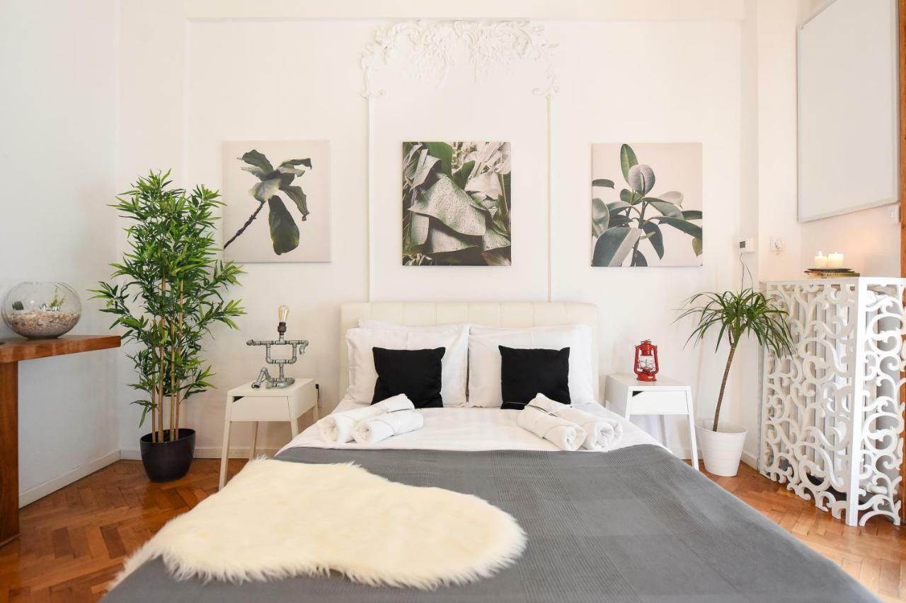 Love.Travel.Explore ♥️Apt W/ Balcony In Old Town Διαμέρισμα Βουκουρέστι Εξωτερικό φωτογραφία